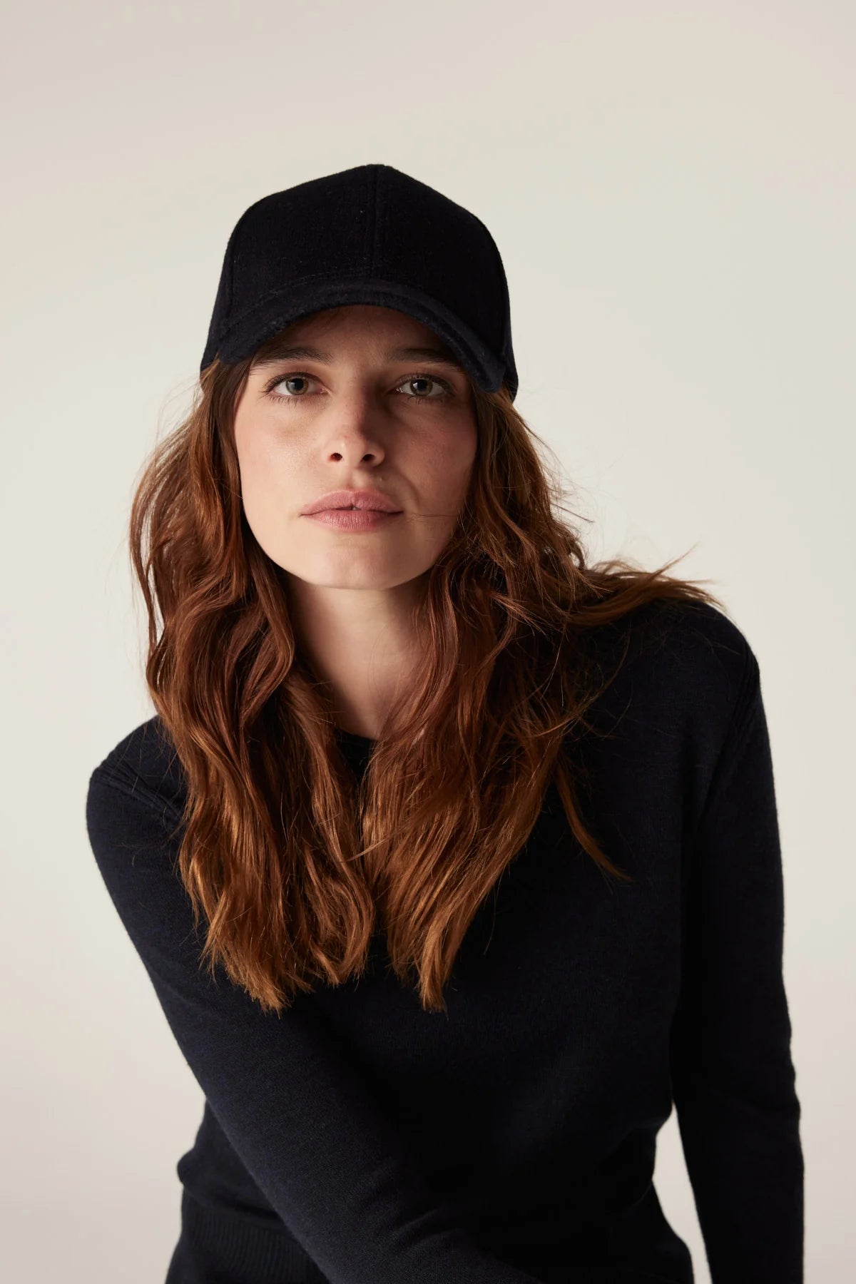 WOOL CASHMERE CAP | Navy - Darling & Domain