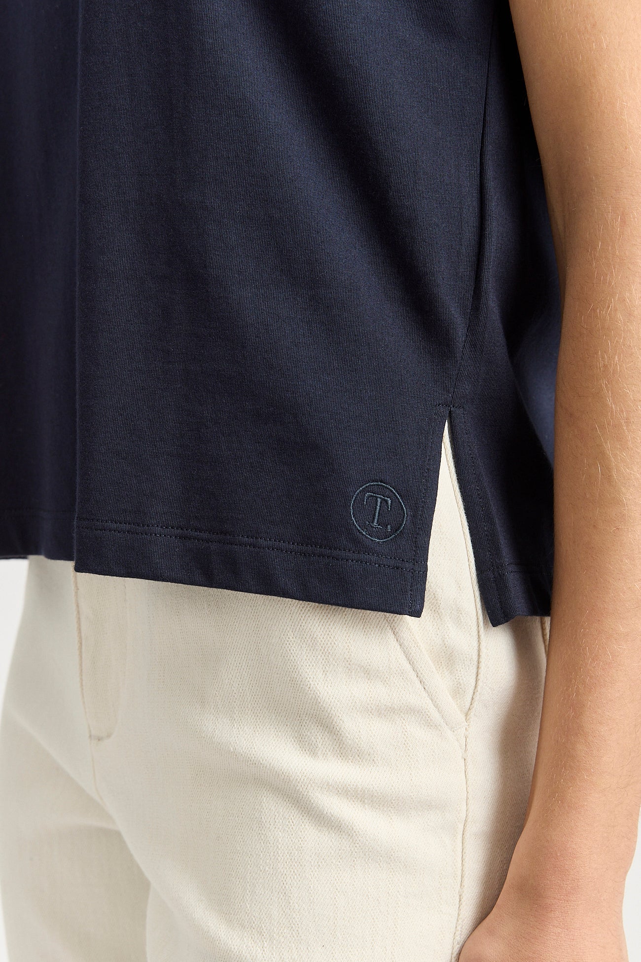 CREW NECK TANK | Navy - Darling & Domain