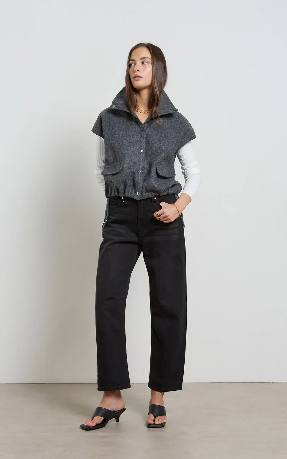 DINA CROPPED BARREL JEAN in Black by Dricoper