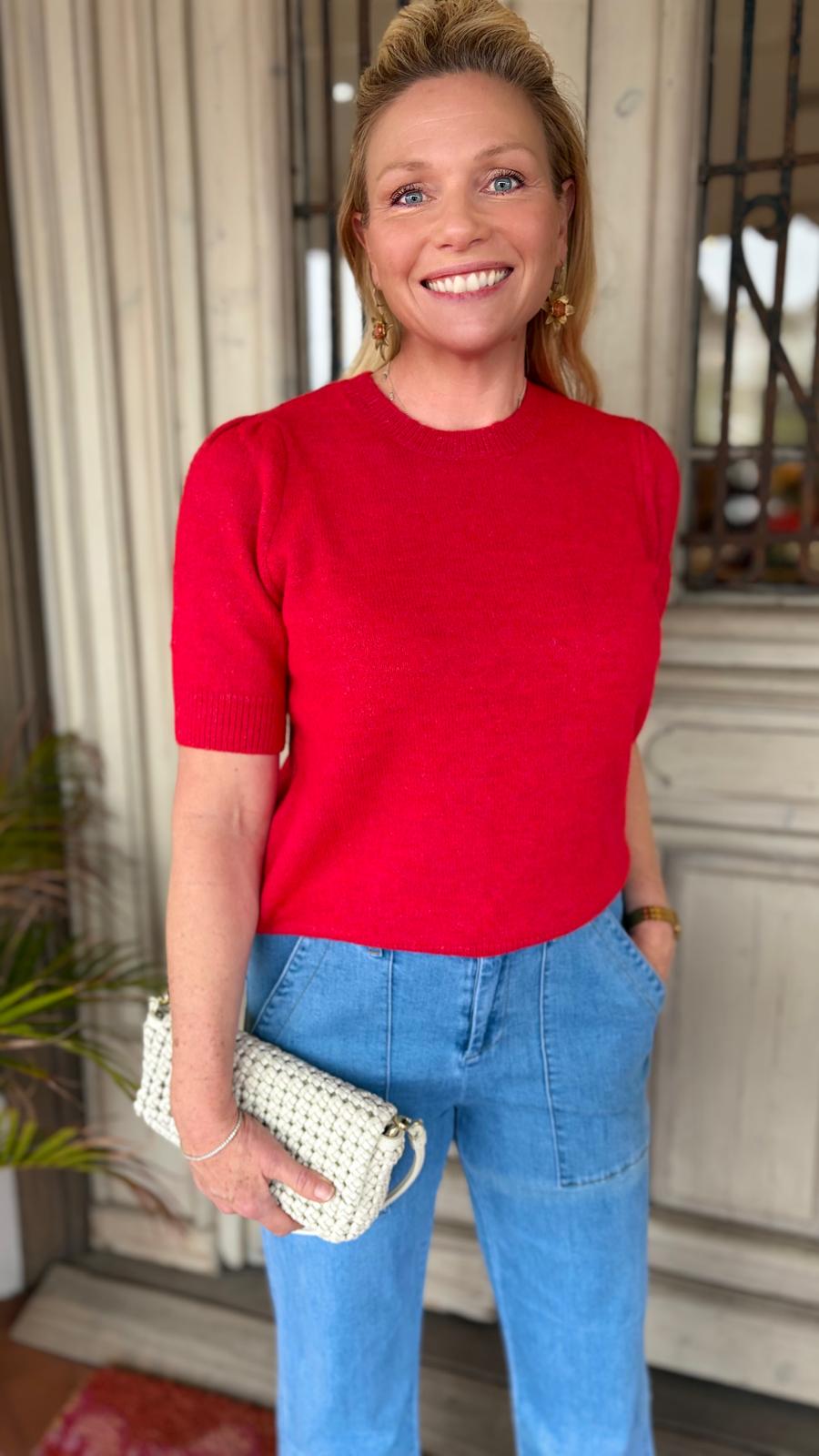 UZZI MD SHORT SLEEVE KNIT in Hibiscus by Modstrom