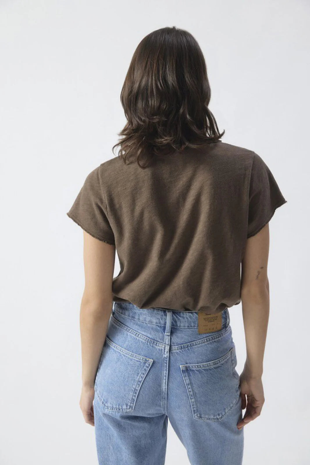 SONOMA SHORT SLEEVE V NECK TEE SON02AG in Vintage Chestnut by American Vintage