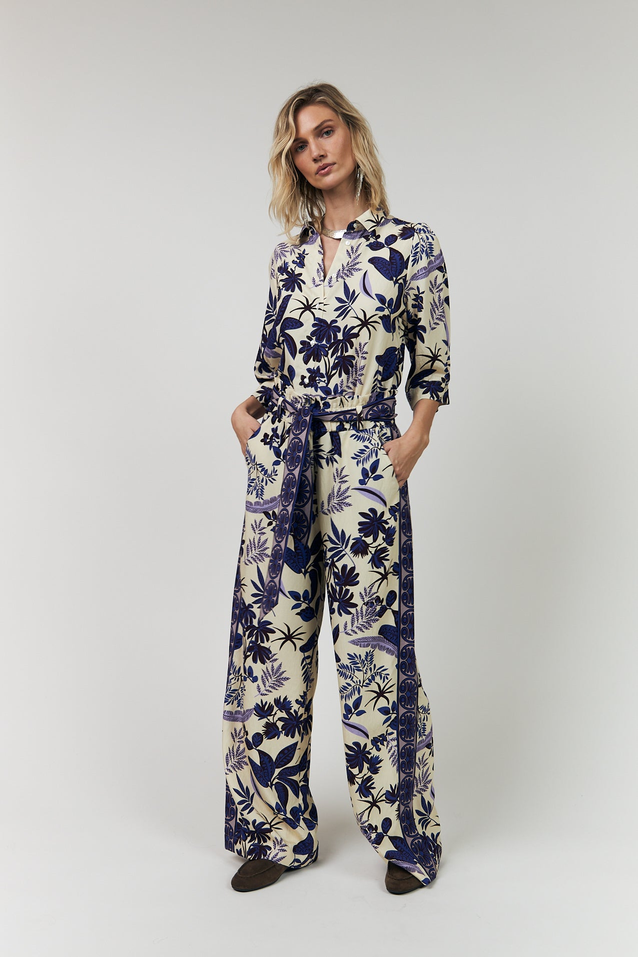 BONO SHORT SLEEVE SHIRT in Flower Print by Lollys Laundry