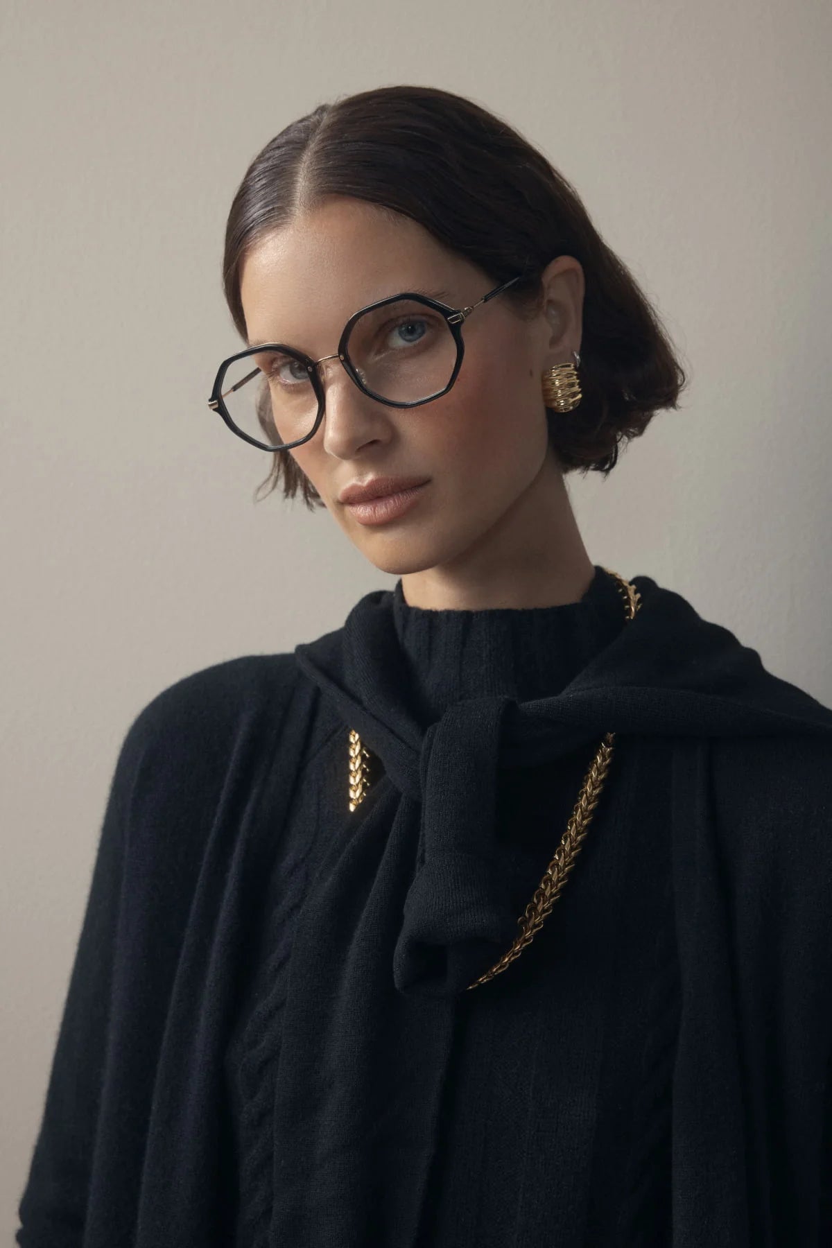 CASHWOOL CABLE JUMPER | Black - Darling & Domain