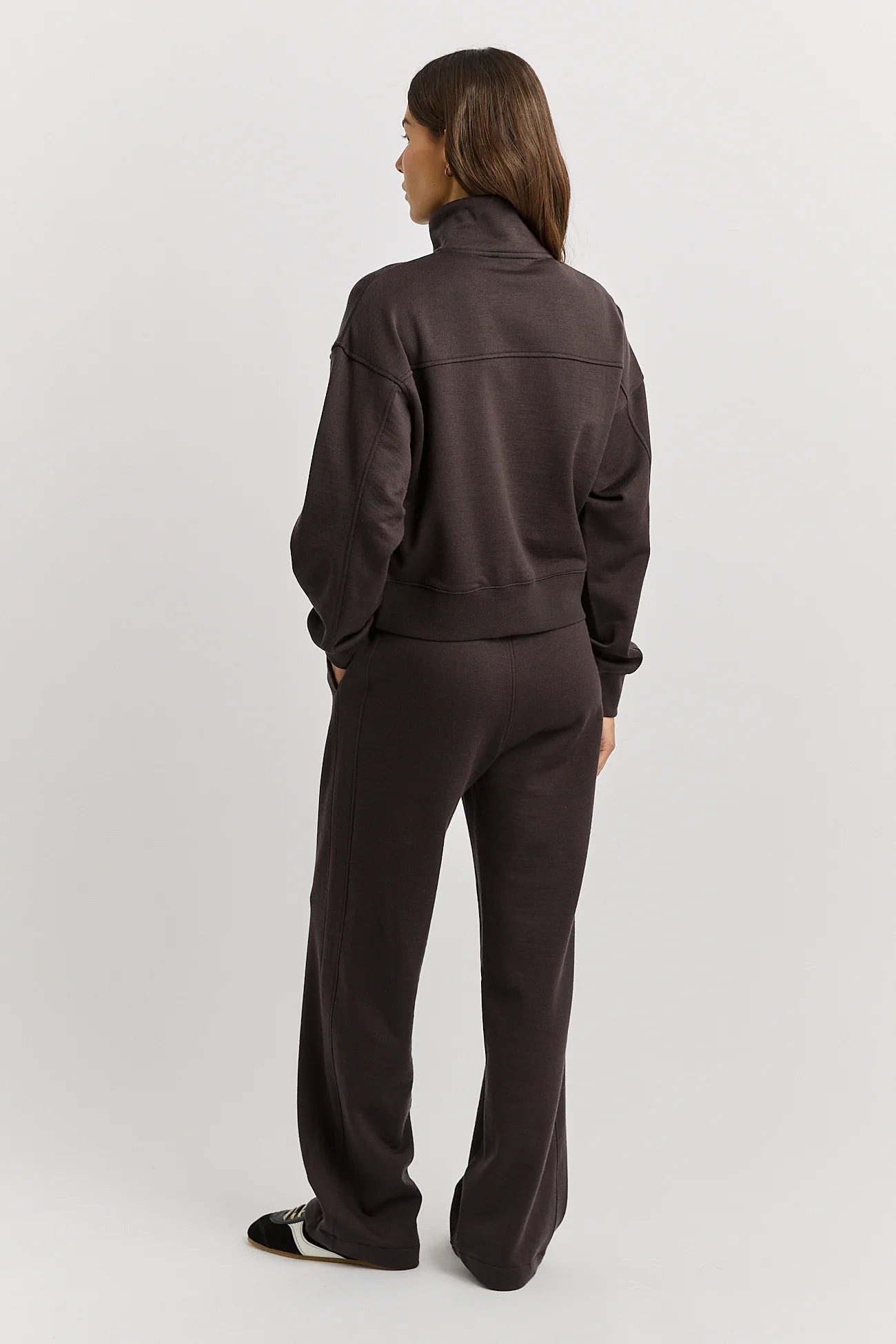 LOUNGE CROPPED HALF ZIP | Date - Darling & Domain