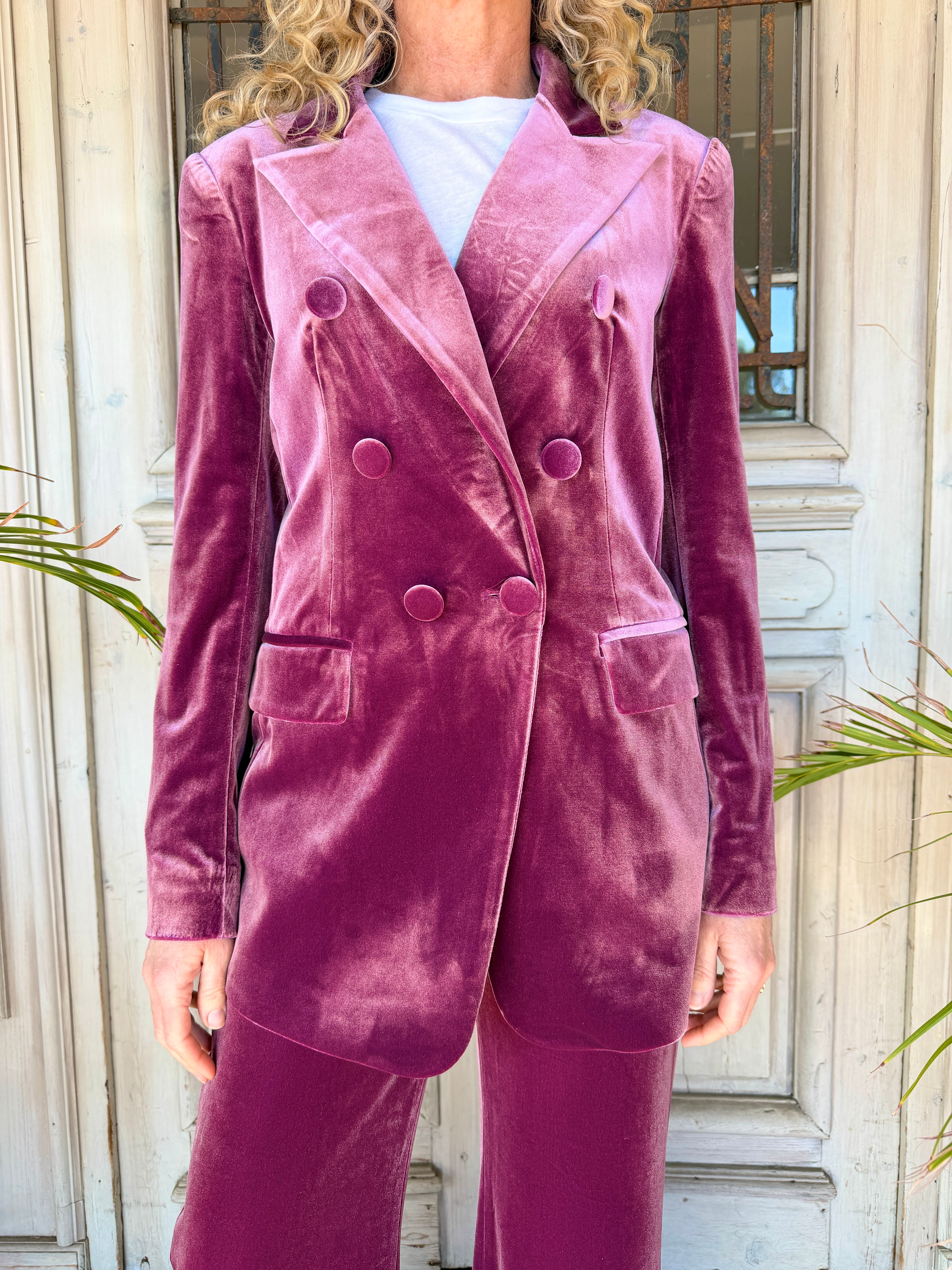 VELVET BLAZER in Dusky Pink by Sophie Moran