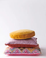 VELVET PEA CUSHION | Pecan