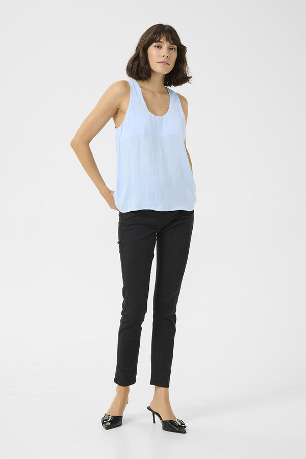 KAALLIE TOP in Soft Chambray by Kaffee