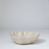 RUFFLE BOWL LARGE in Chalk White from Marmoset Found