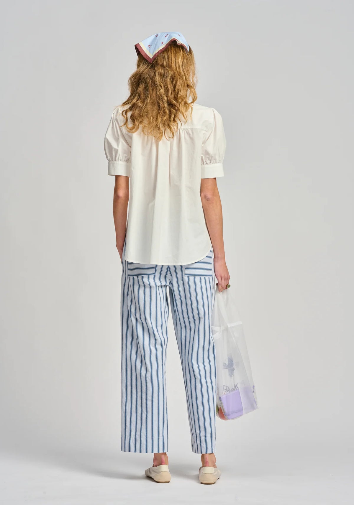 LA BARISTA SHIRT in White by Le Stripe