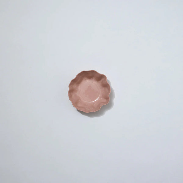 RUFFLE BOWL SMALL in Icy Pink from Marmoset Found