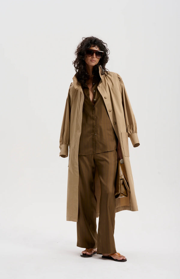 LE SILK TWILL PINSTRIPE PANT in Tobacco from Le Stripe