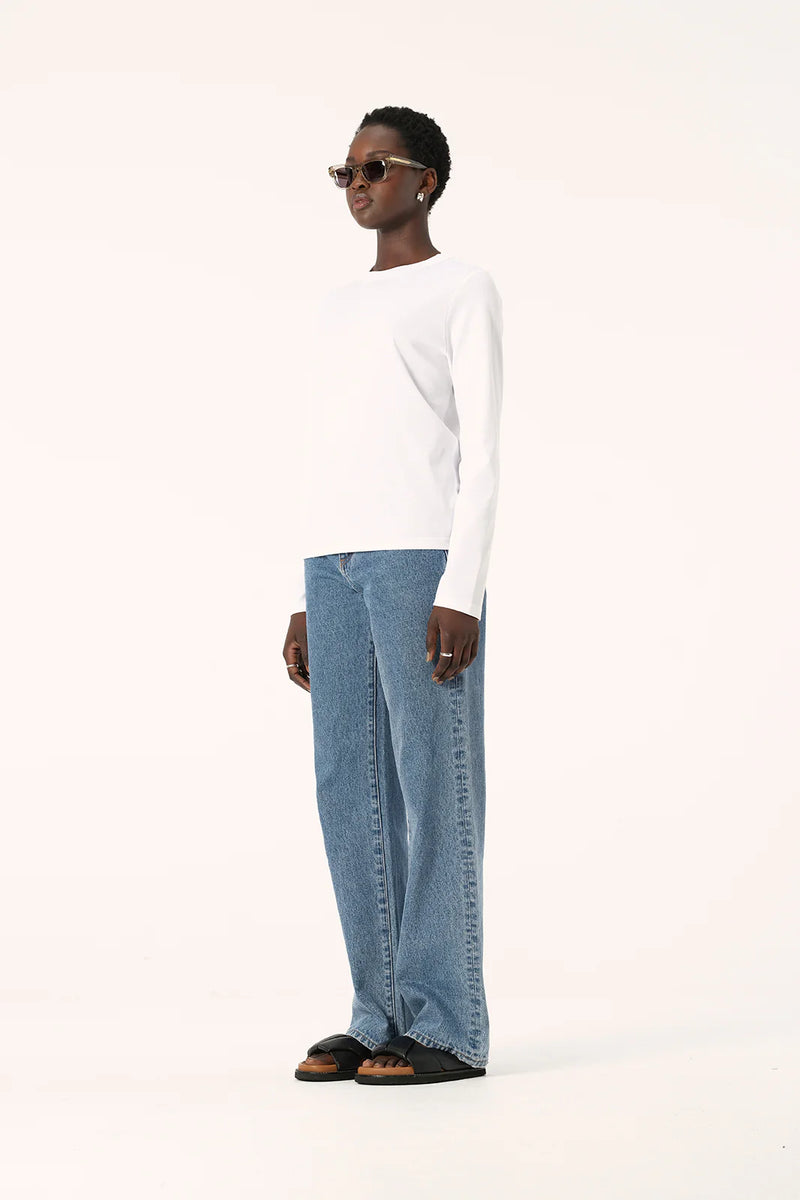 Elka Collective ZOE LONG SLEEVE TEE in White