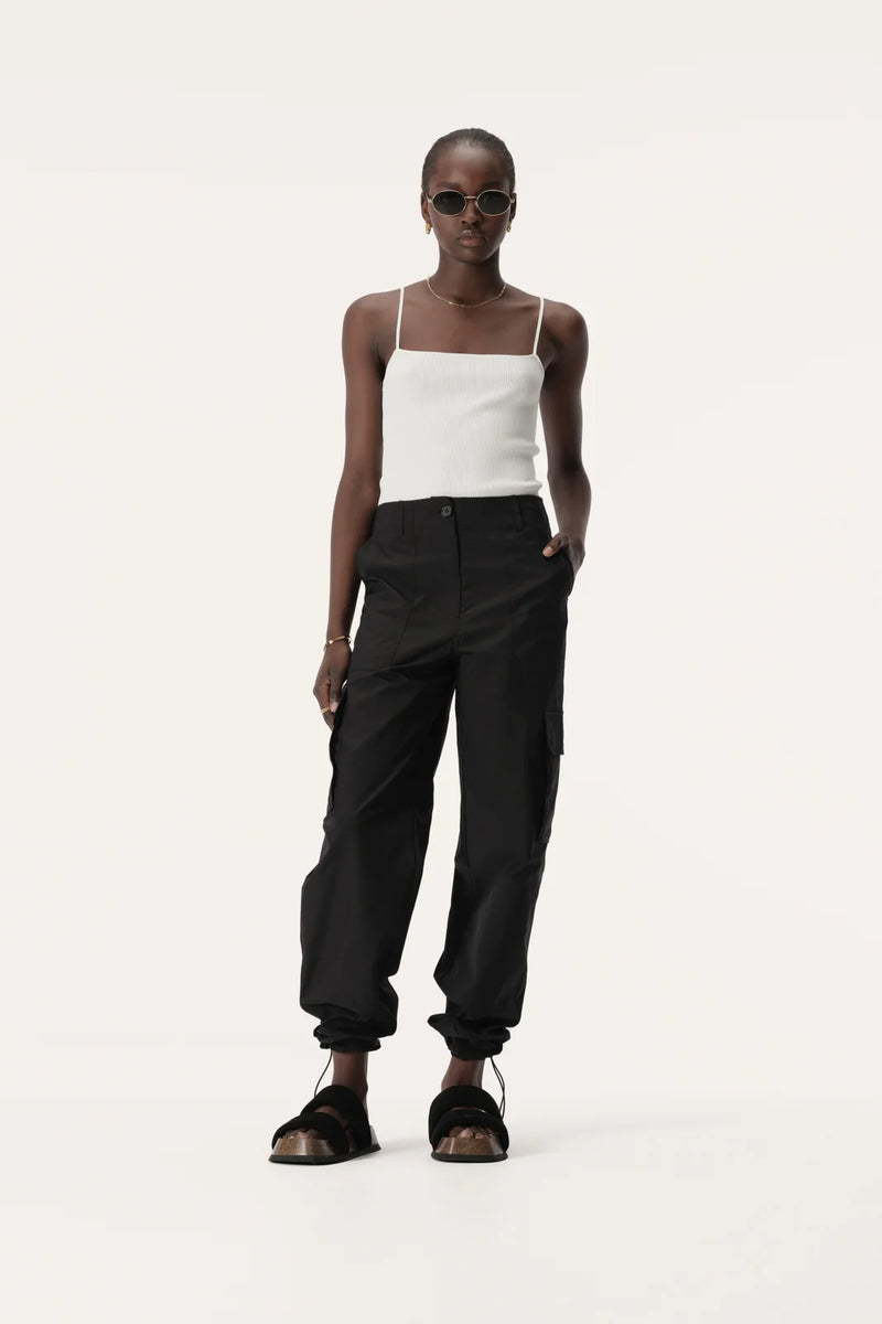 Elka Collective TAMSYN CARGO PANT in Black