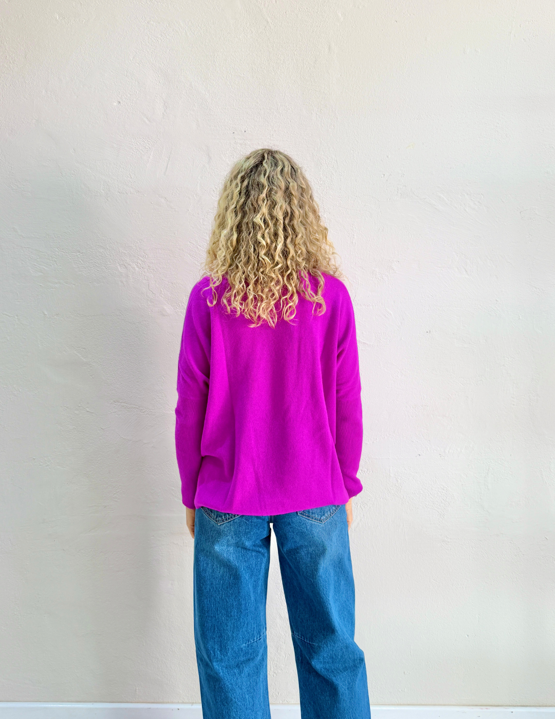 ASTRID CASHMERE KNIT TOP in Purple Neon by Absolut Cashmere