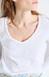 SON02BG LONG SLEEVE V NECK TEE in White by American Vintage