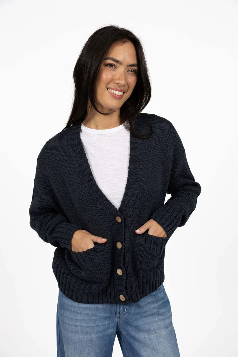 CITTA CARDI in Indigo Humidity Lifestyle