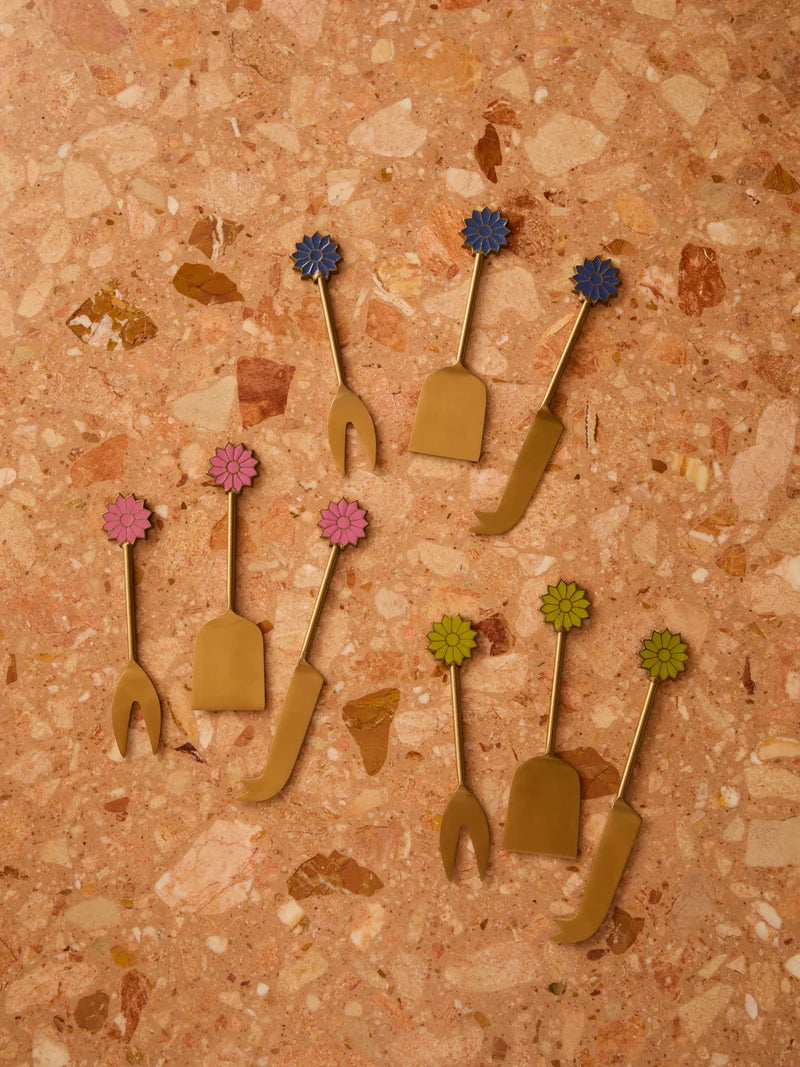 PETAL CHEESE KNIFE SET in Green by Bonnie and Neil