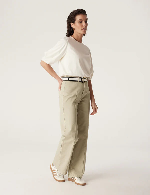 Cable Melbourne PIMA LANTERN SLEEVE TOP in Cream