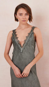 SOLANGE SLIP DRESS | Khaki