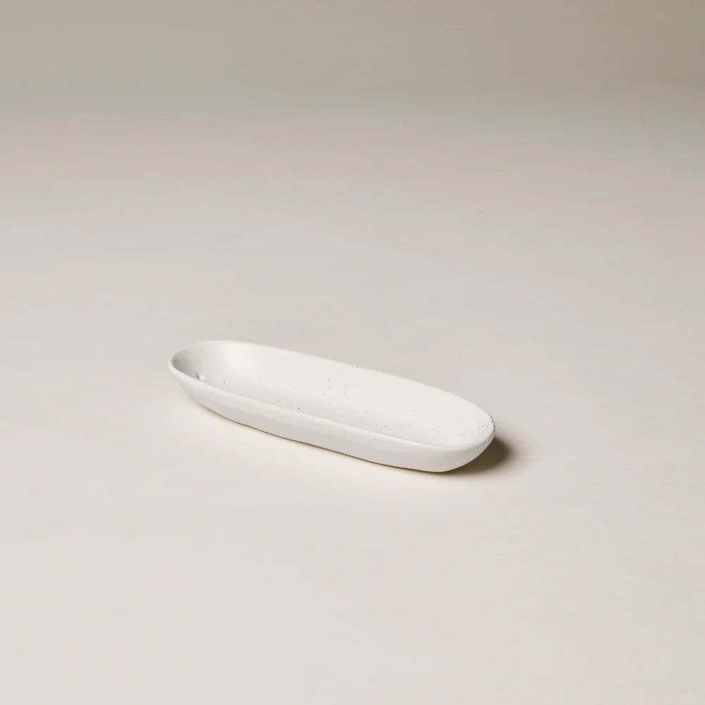 THE COLLECTOR CERAMIC INCENSE HOLDER | White - Darling & Domain