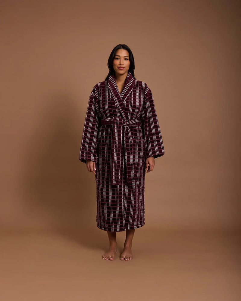 HOMMEY ROBE in Blackberry from Hommey