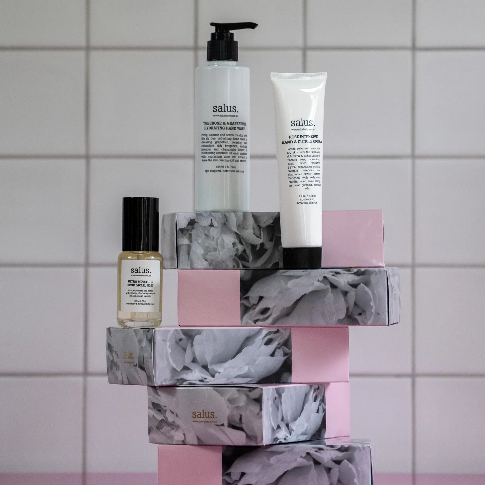 SALUS GIFT SET the Hydration Trio by Salus Body