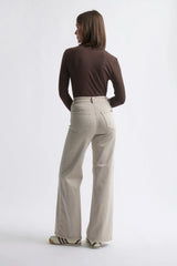 Kireina Harper Jean in Leather Pocket Sand