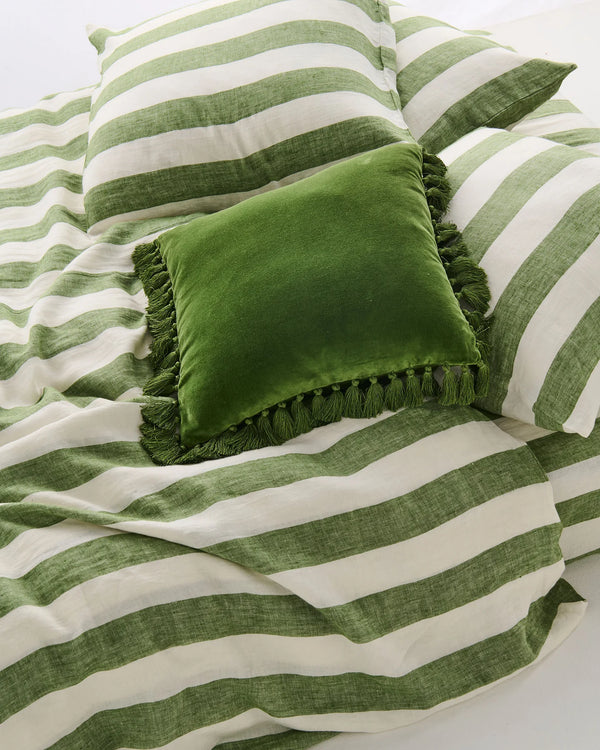 VELVET TASSEL CUSHION | Campsite