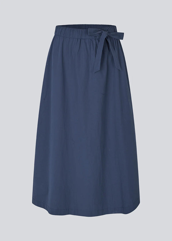 MAUDE SKIRT in Ombre Blue by Modstrom