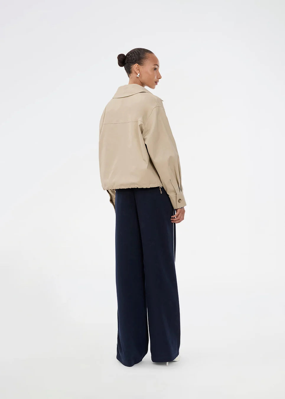UMAMD JACKET in Beige by Modstrom