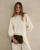 OAKLEIGH POUCH in Khaki by Elms + King