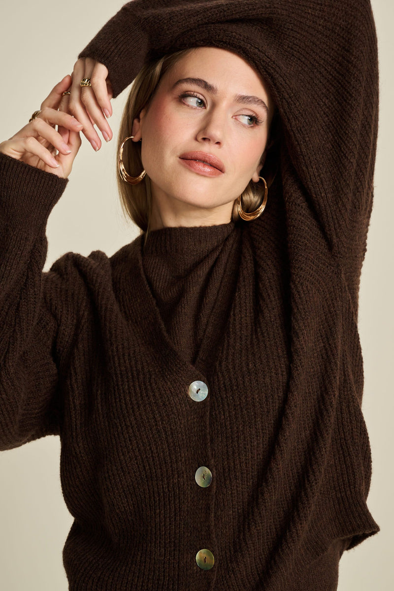 POM CARDIGAN | Brown