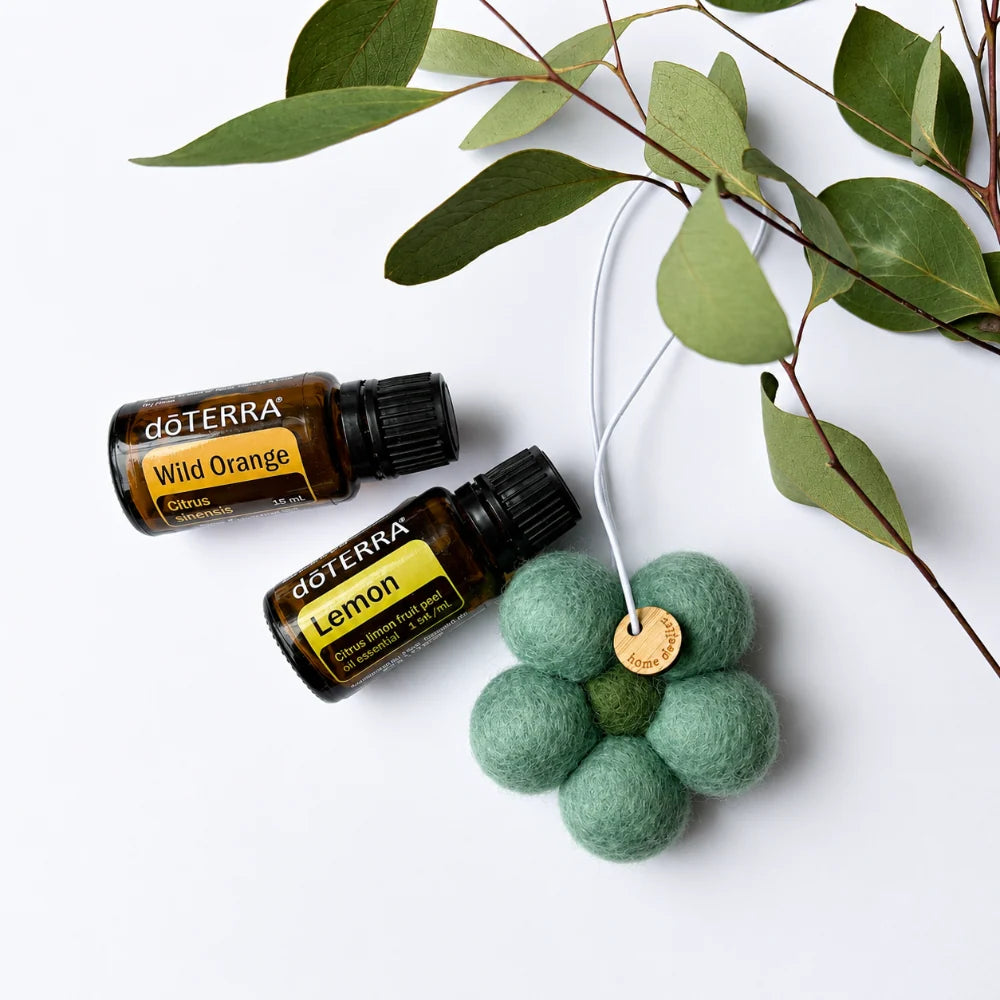 SCENTED YOUR WAY FELT FRESHENERS in Green Flower by Home Dwellers