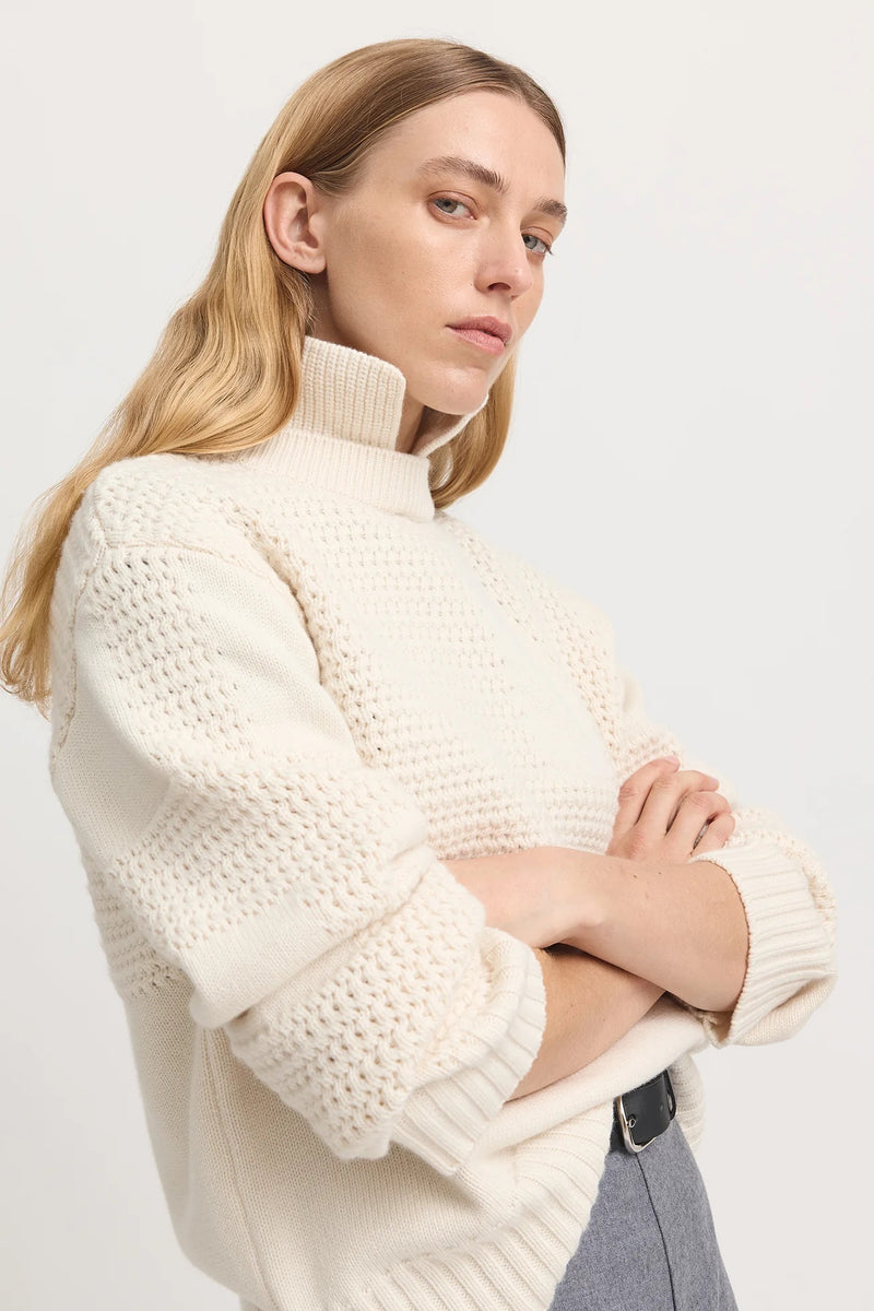 TEXTURED STITCH FUNNEL in Ivory by Toorallie