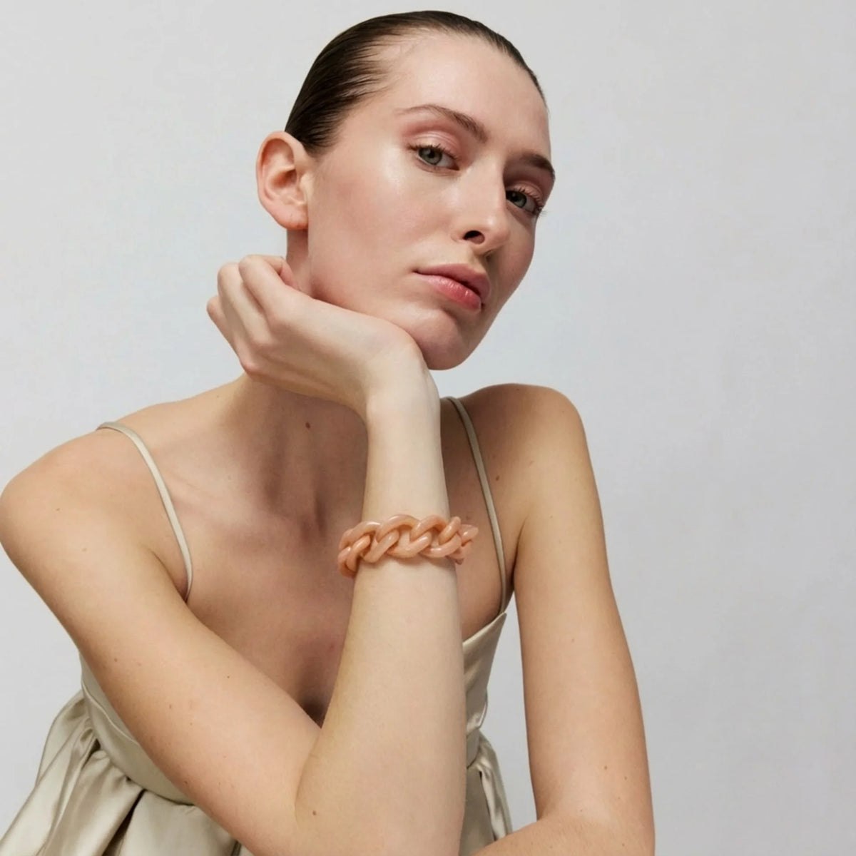 FLAT CHAIN BRACELET in Blush Marble by Vanessa Baroni