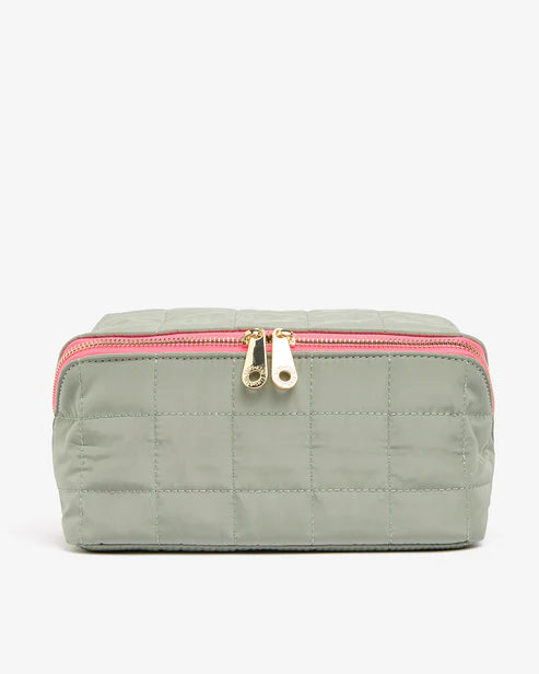 WASHBAG in Sage by Elms and King
