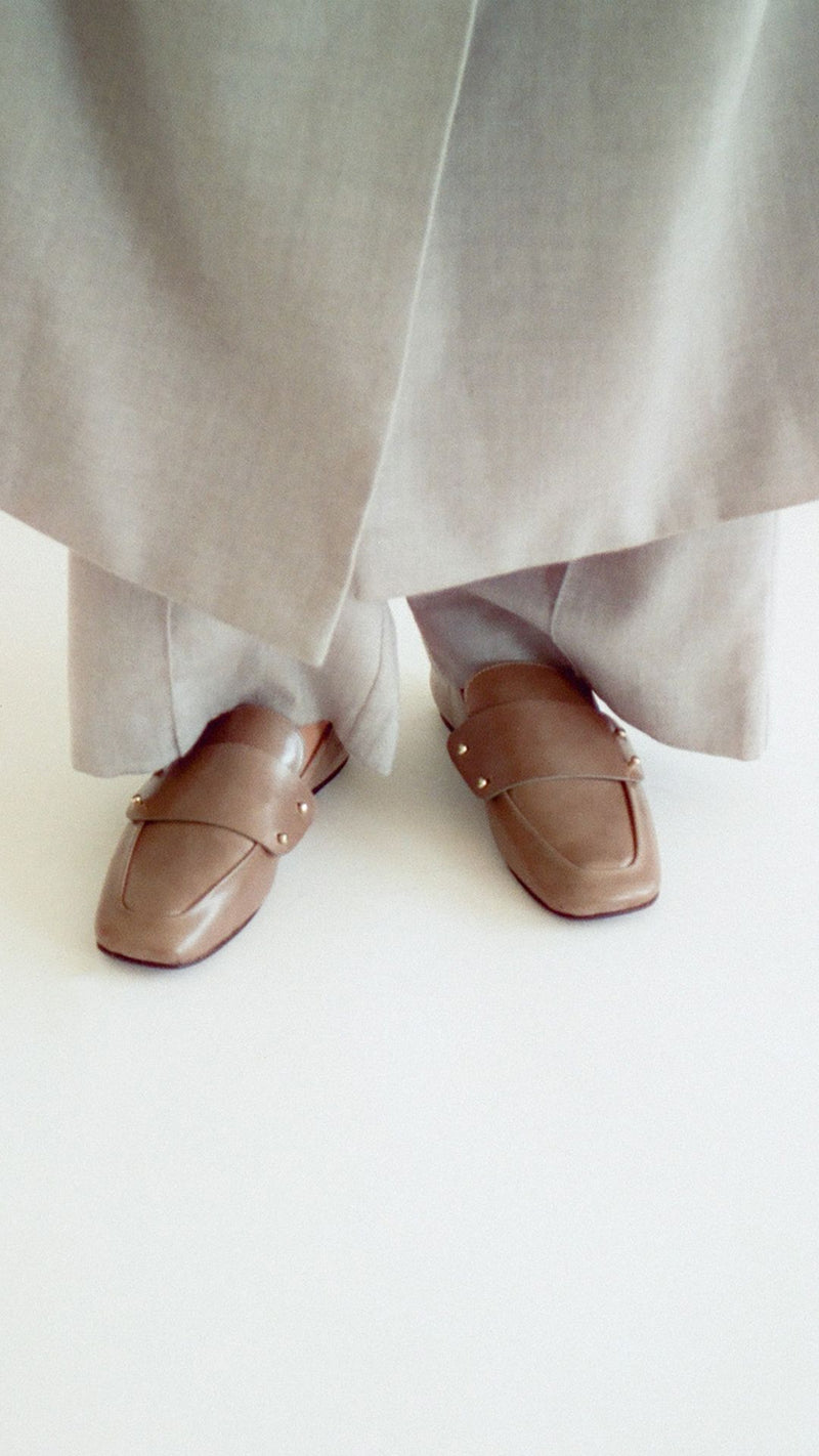 PATTI LOAFER | Taupe Leather