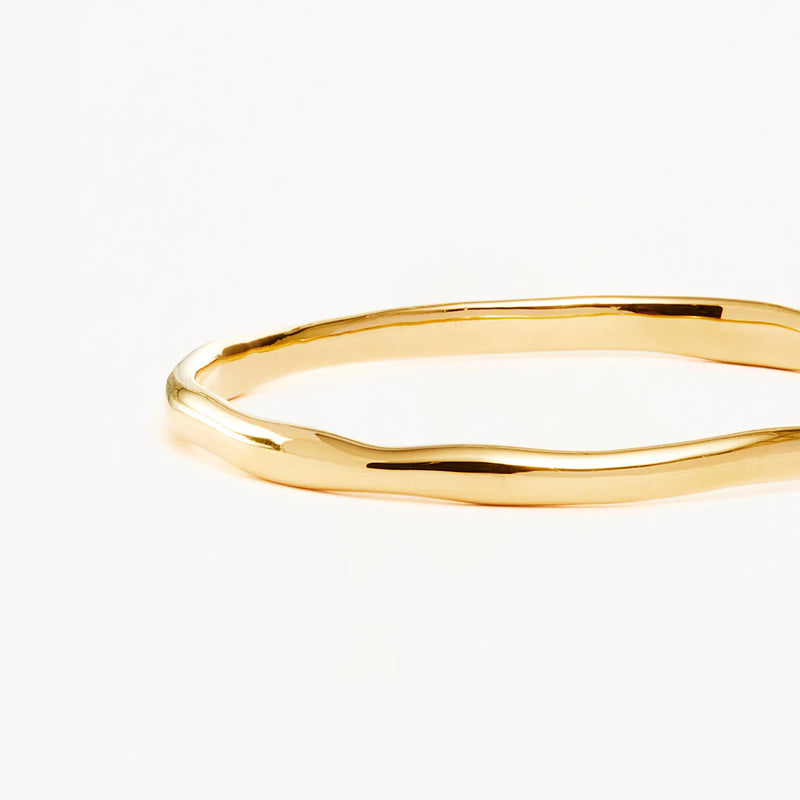 LOVER BANGLE | Gold