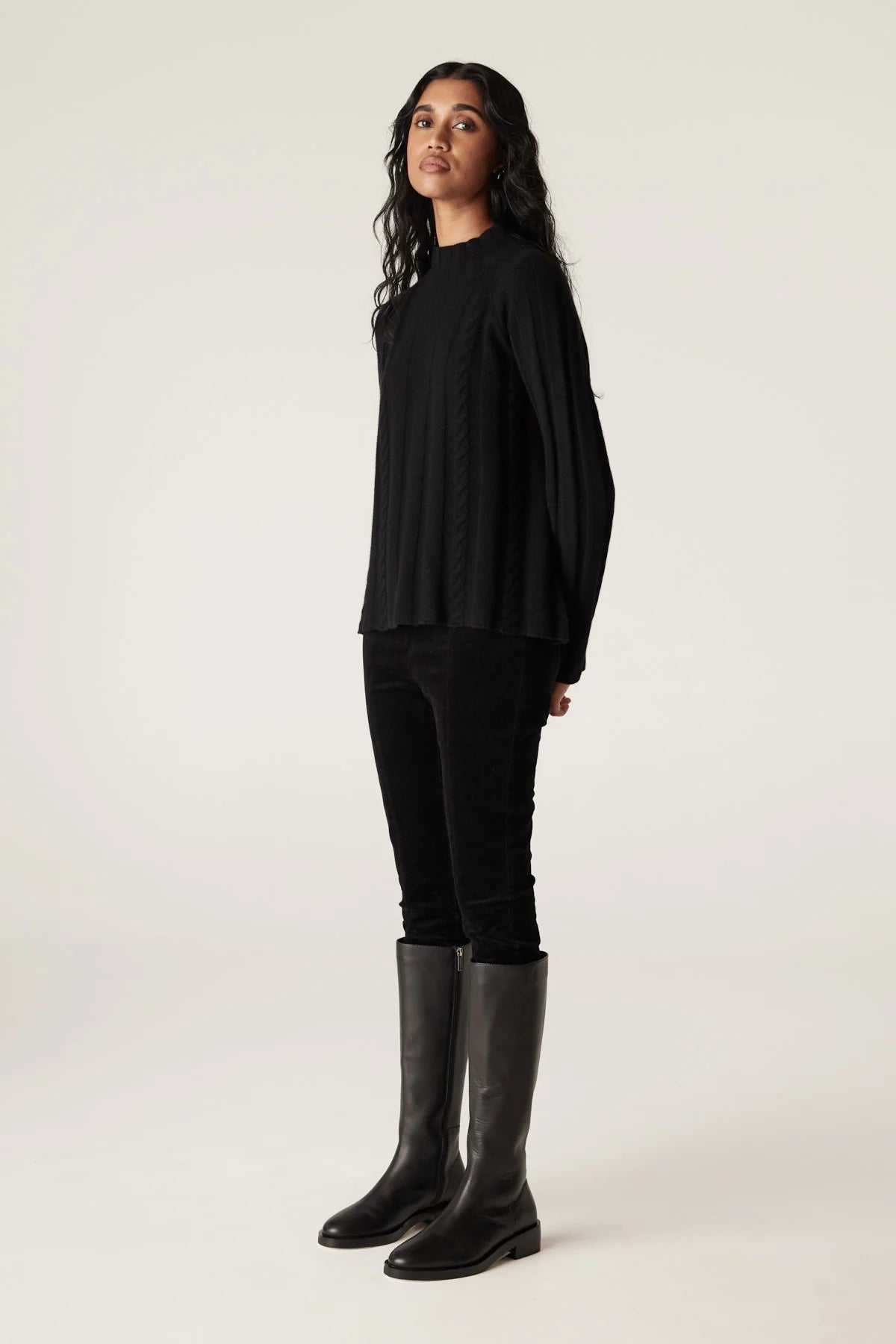 CASHWOOL CABLE JUMPER | Black - Darling & Domain
