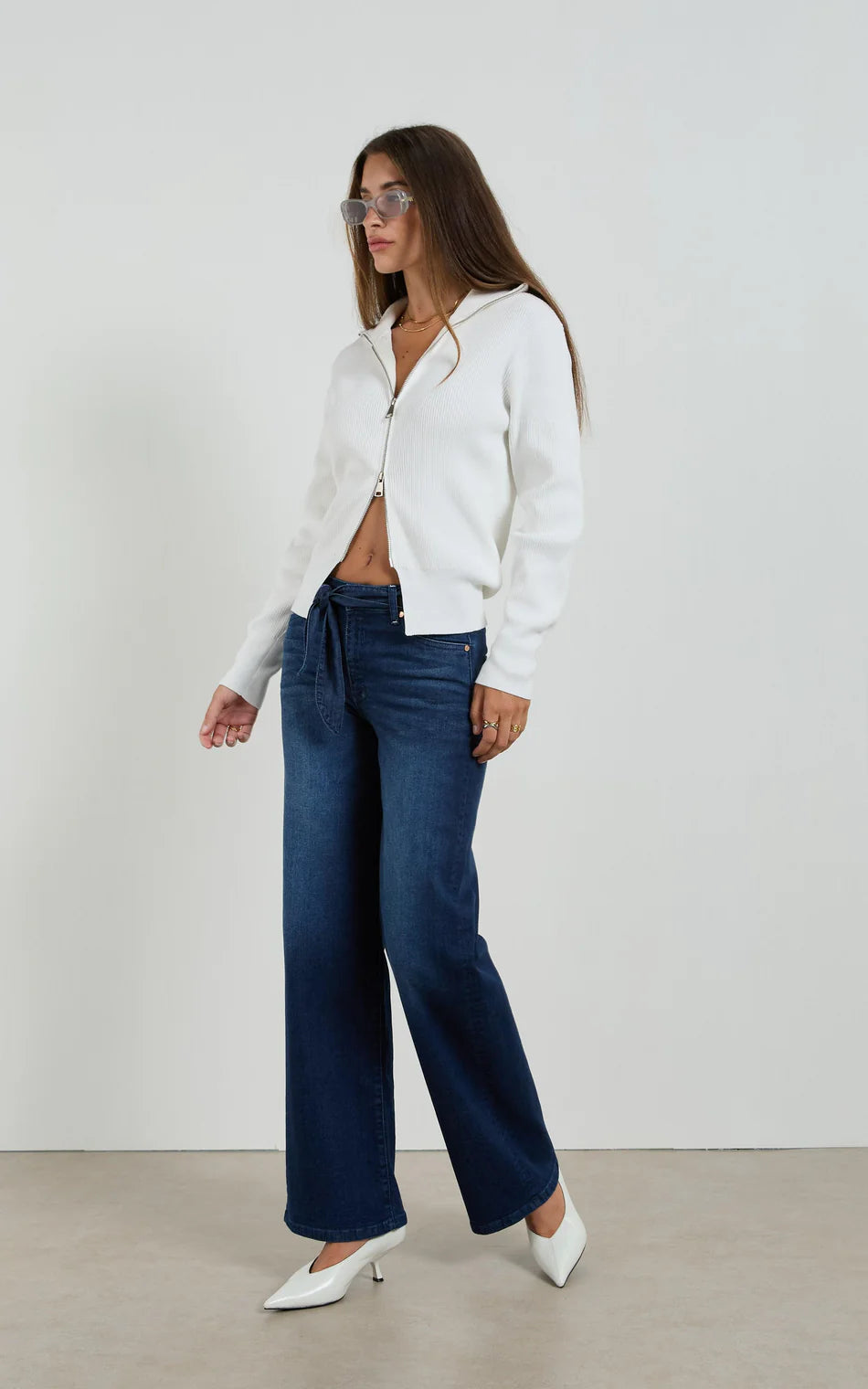 MOLLY MID RISE STRAIGHT LEG JEAN | Indigo - Darling & Domain