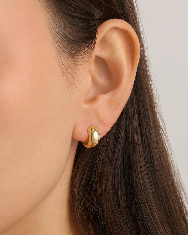 BOLD HUGGIE HOOPS in 18k Gold Vermeil from By Charlotte