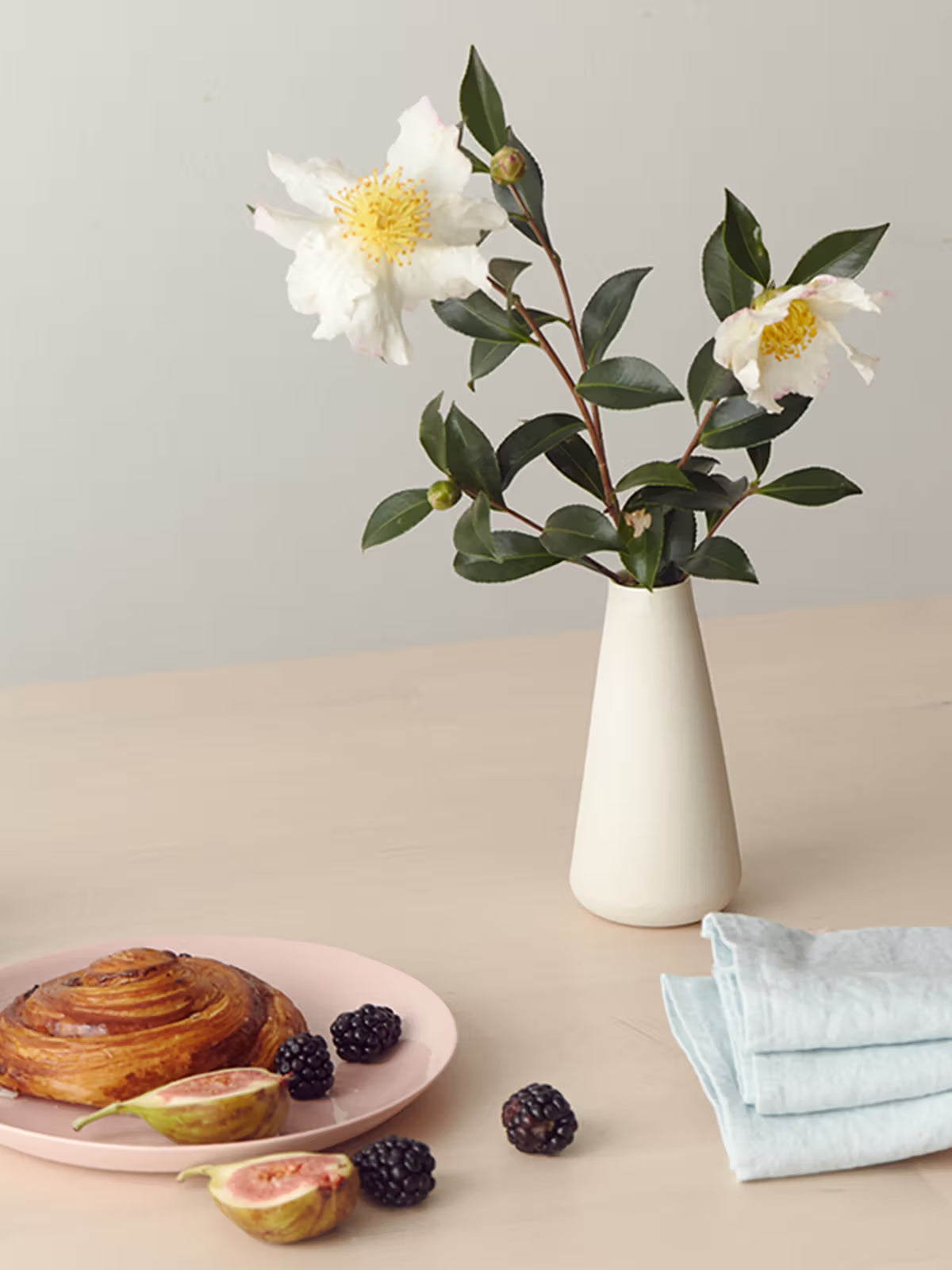 TEAR VASE in Duck Egg by Mud Australia