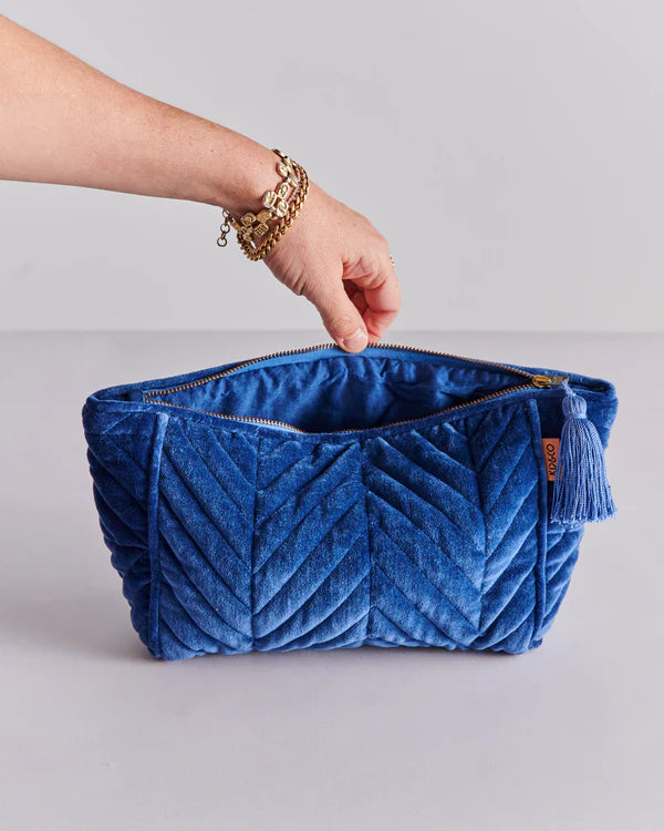 TOILETRY BAG in Ocean Dreamer from the amazing range of Kip & Co