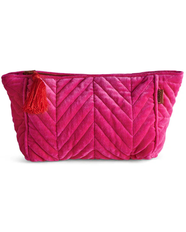 TOILETRY BAG in Me and You from the amazing range of Kip & Co
