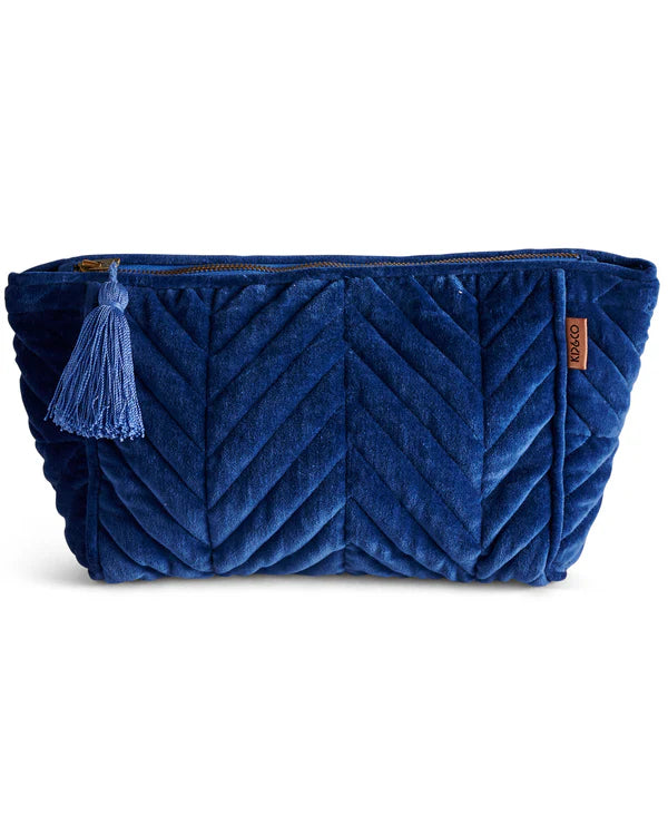 TOILETRY BAG in Ocean Dreamer from the amazing range of Kip & Co
