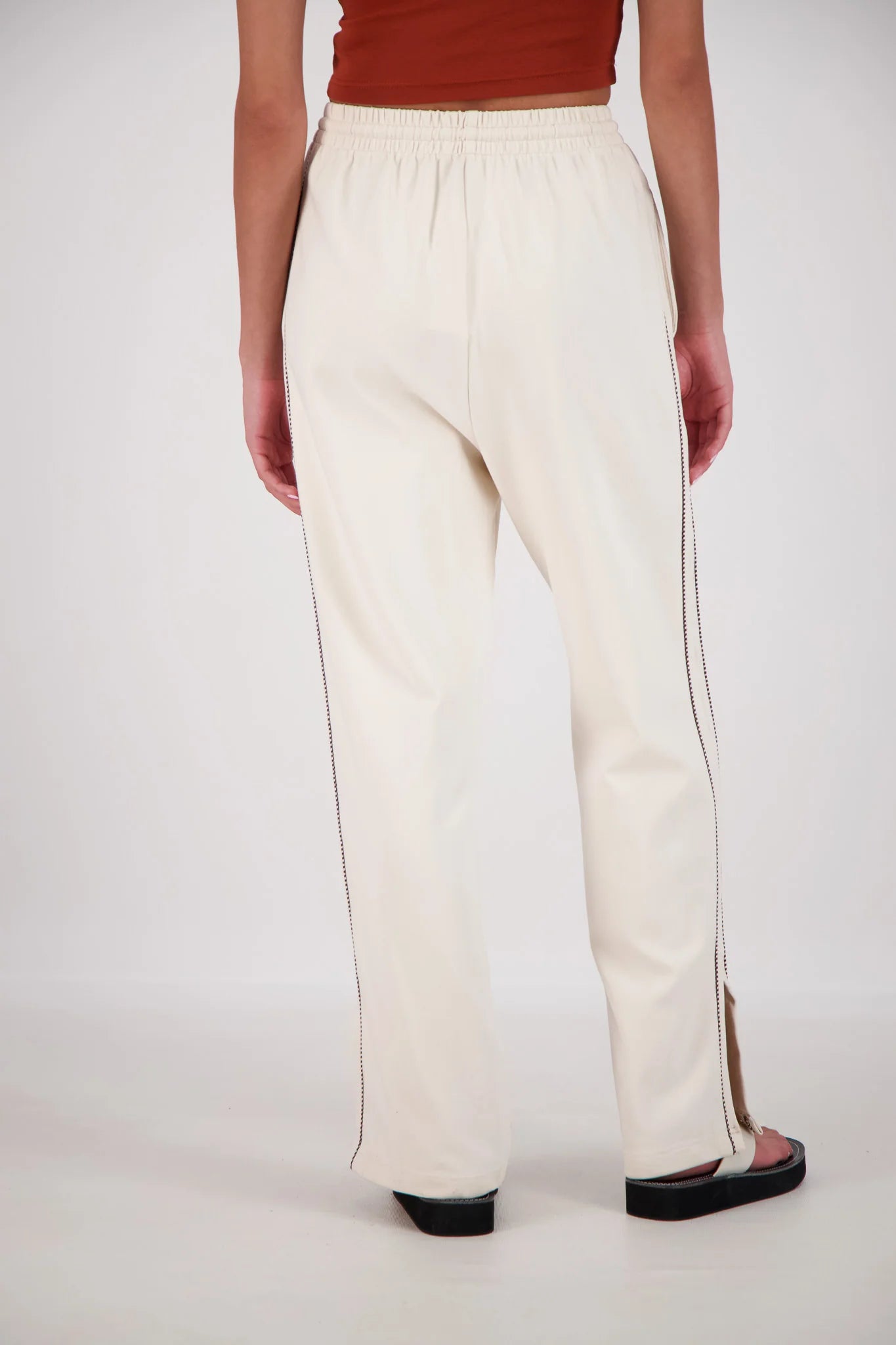 MANAROLA TRACKPANT | Oatmeal - Darling & Domain