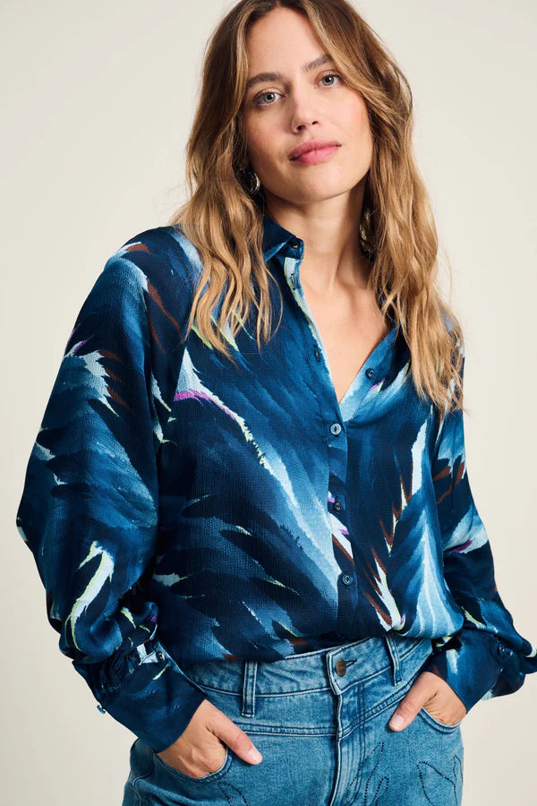 POM BLOUSE in Feathers Blue from POM Amsterdam