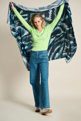 POM SHAWL in Feathers Blue from POM Amsterdam