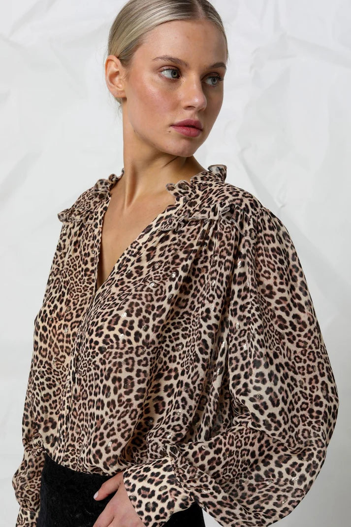 CORA BLOUSE in Snow Leopard by Kachel